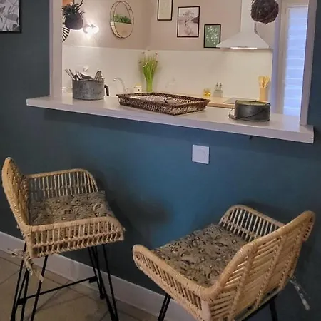 Apartament Dreams & In 1 Et 2 *